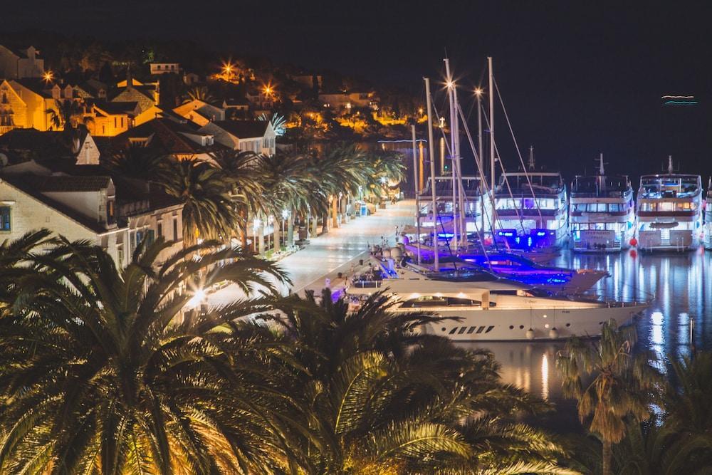 Park Hvar Χβαρ Εξωτερικό φωτογραφία
